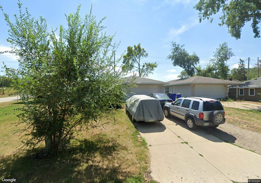 1305 22nd Ave SW, Cedar Rapids, IA 52404 - photo 1