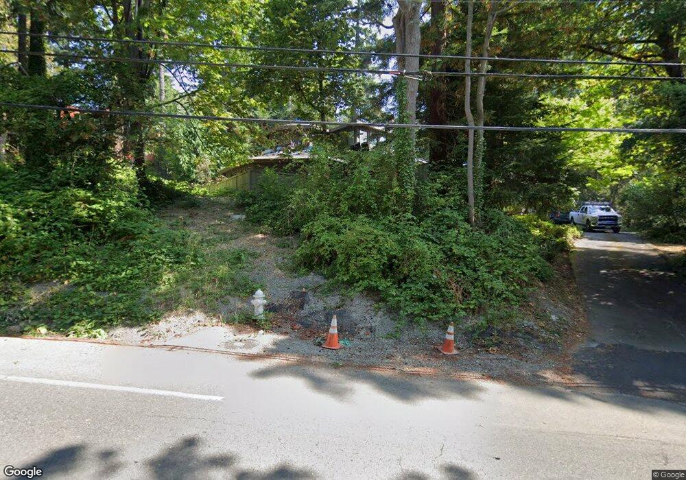 3836 W Mercer Way, Mercer Island, WA 98040 - photo 1