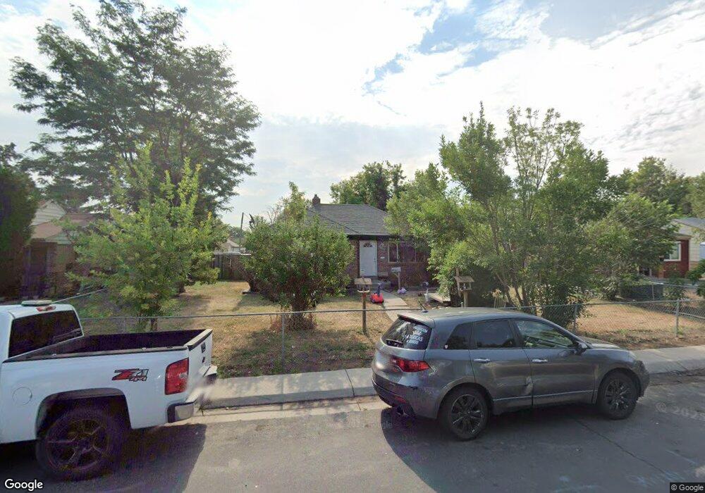 1980 Iola St, Aurora, CO 80010 - photo 1
