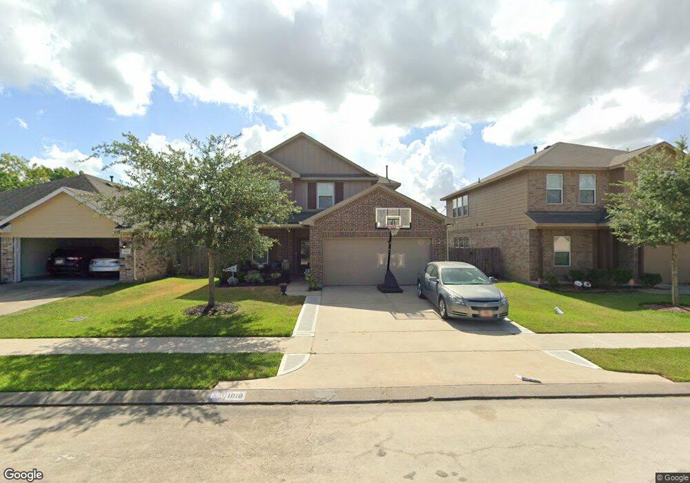 1816 Winding Trail Ln, Alvin, TX 77511 - photo 1