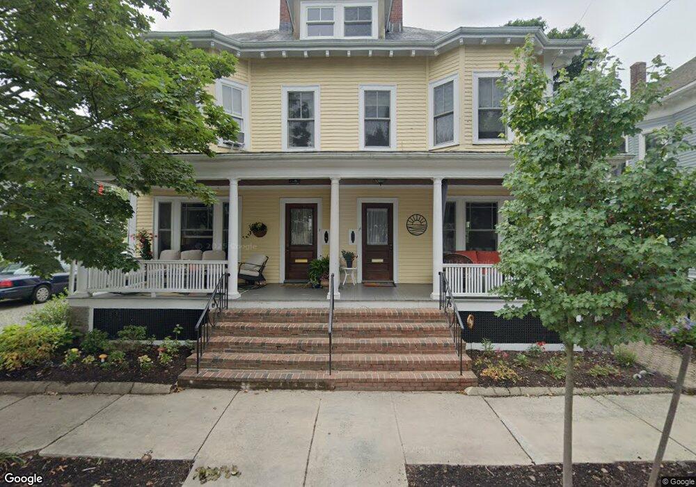 3 Holly St unit 2, Salem, MA 01970 - photo 1