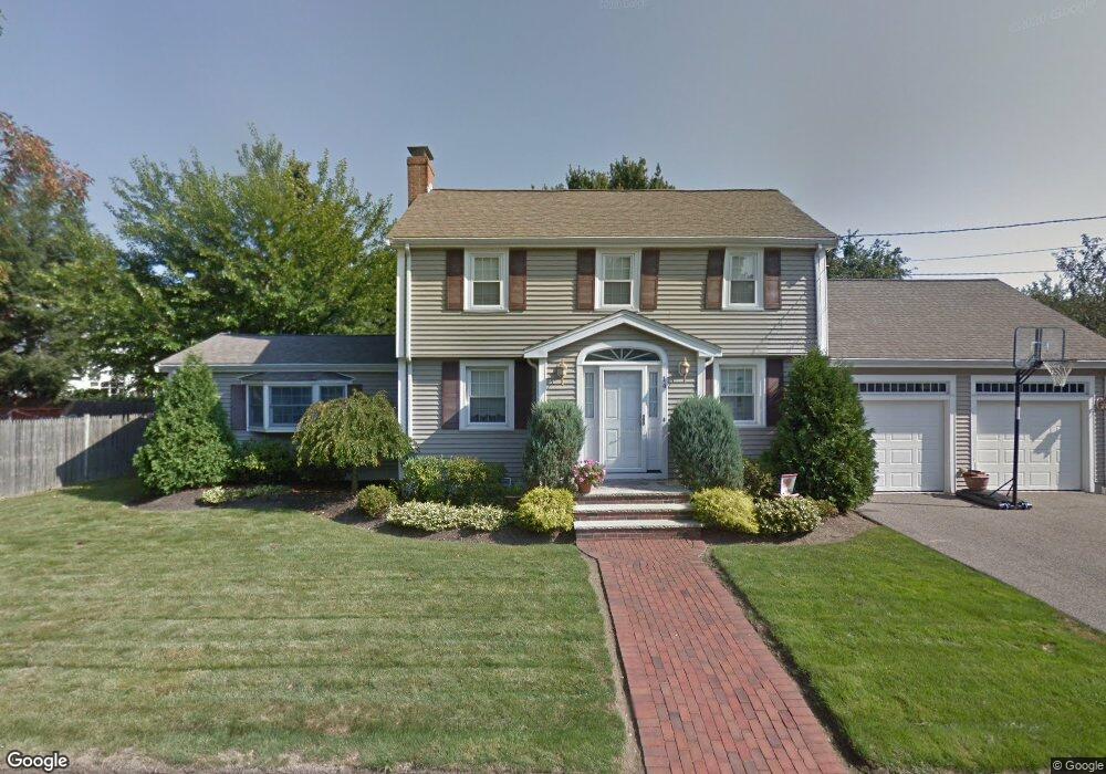 14 Byron Rd, Waltham, MA 02453 - photo 1