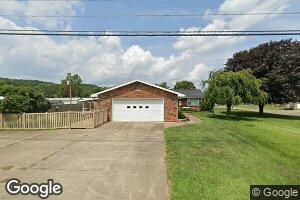205 Pennock Dr, Beverly, OH 45715