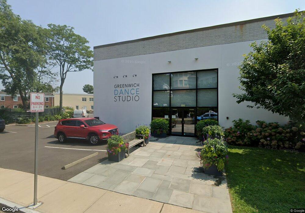 133 E Putnam Ave unit 2nd Floor, Cos Cob, CT 06807 - photo 1