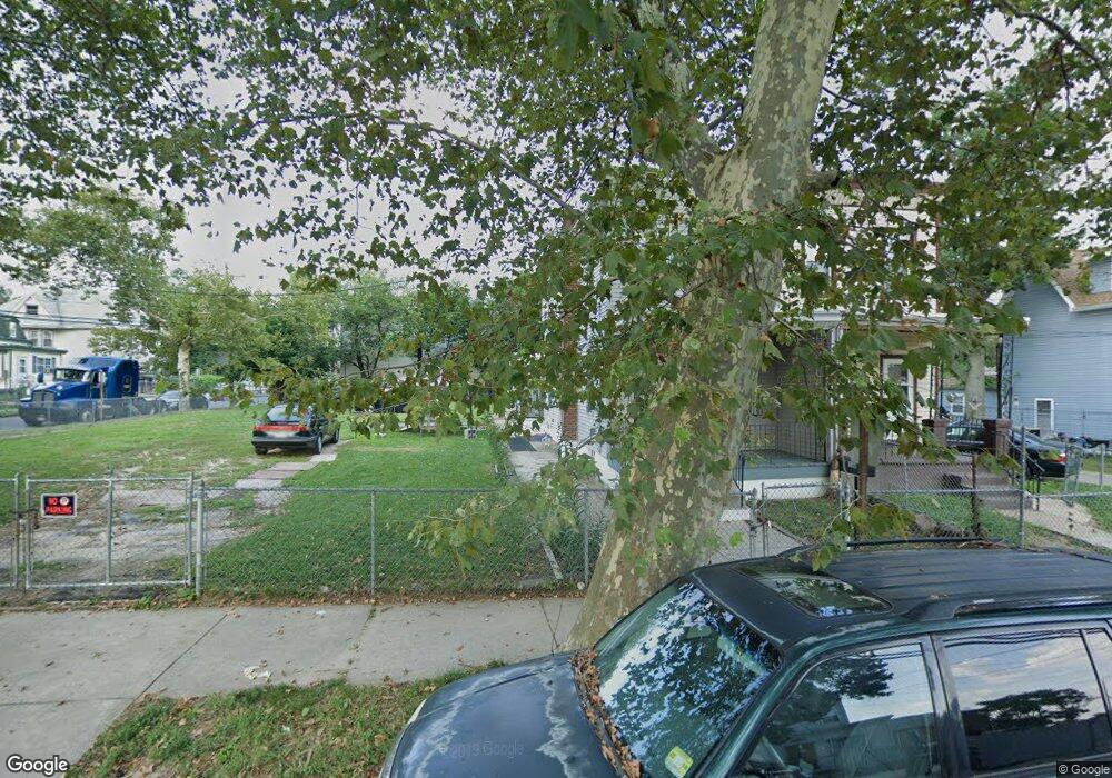 136 N 28th St, Camden, NJ 08105 - photo 1