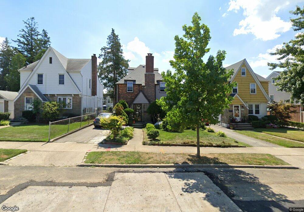 19918 24th Ave, Whitestone, NY 11357 - photo 1