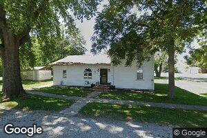 301 S E, McLean, IL 61754