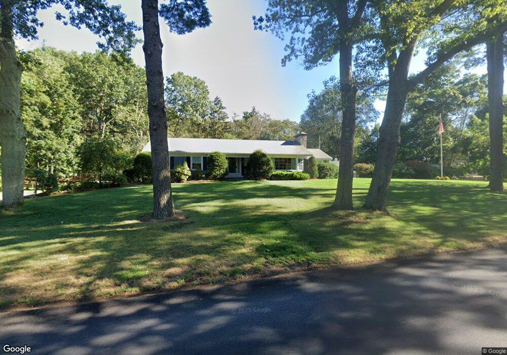 595 Circuit St, Hanover, MA 02339 - photo 1