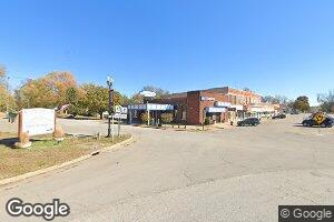 104 McCulley St, New Franklin, MO 65274