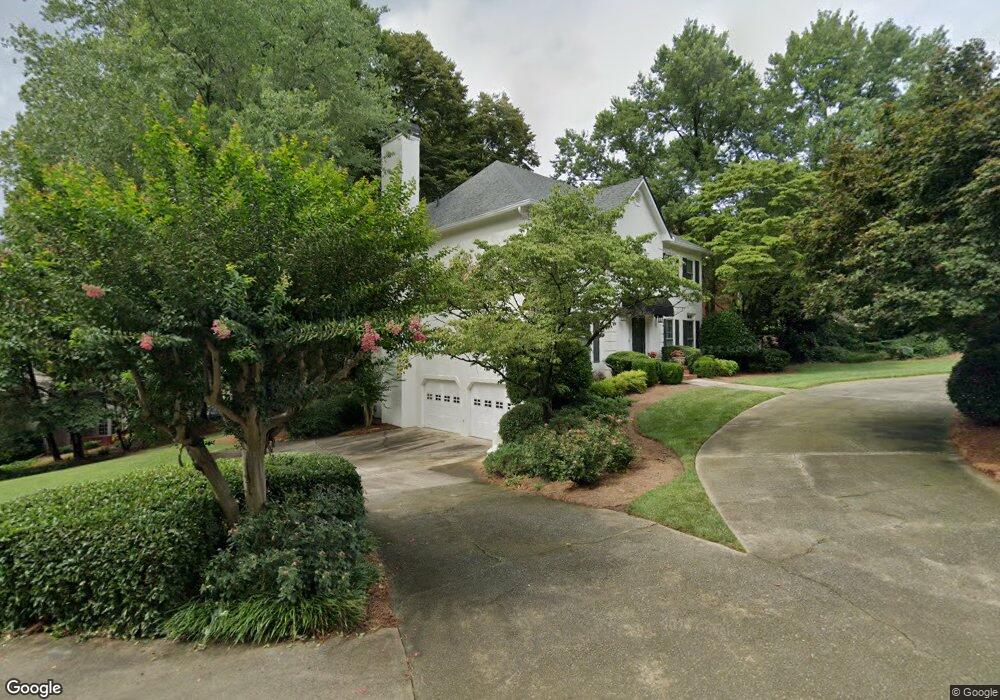 1727 Barrington Cir, Marietta, GA 30062 - photo 1
