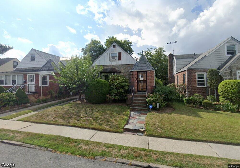 18006 69th Ave, Fresh Meadows, NY 11365 - photo 1