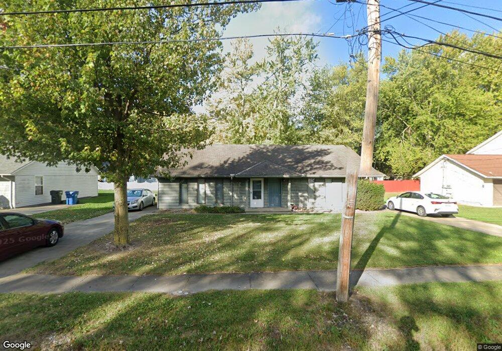 340 Lakeview Ave, Sheffield Lake, OH 44054 - photo 1