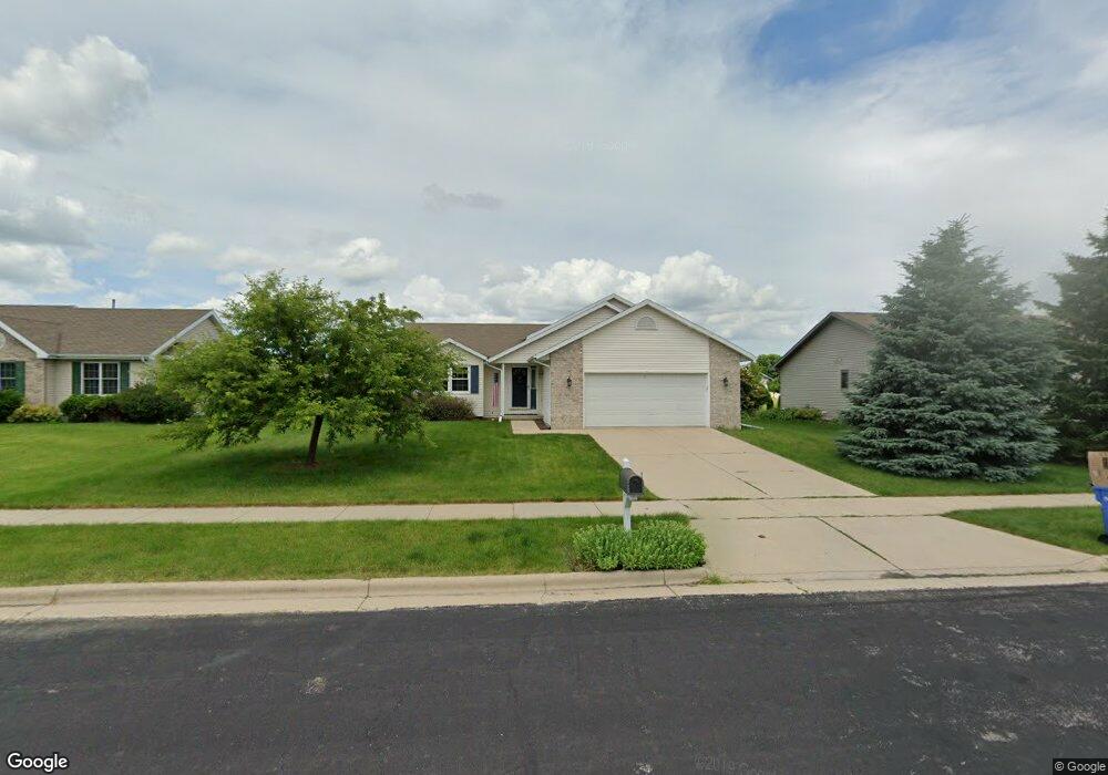 721 Leeward Ln, Oregon, WI 53575 - photo 1