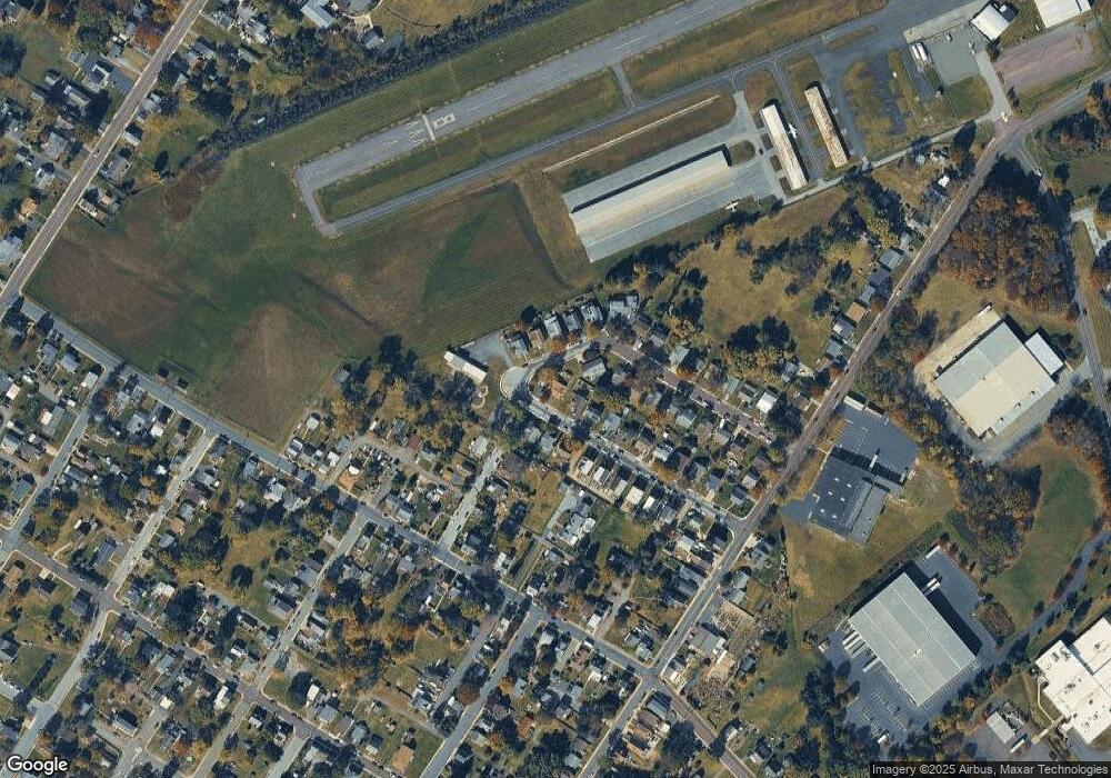 182 Anthony Wayne Dr, Pottstown, PA 19464 - photo 1