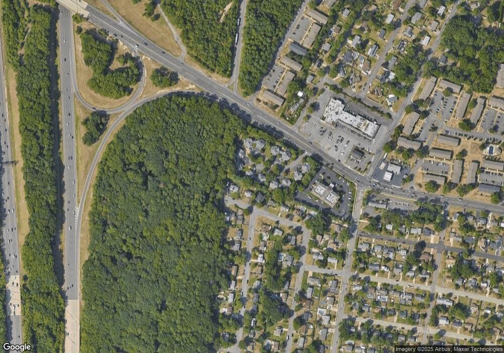 14 Commons Dr, Neptune, NJ 07753 - photo 1