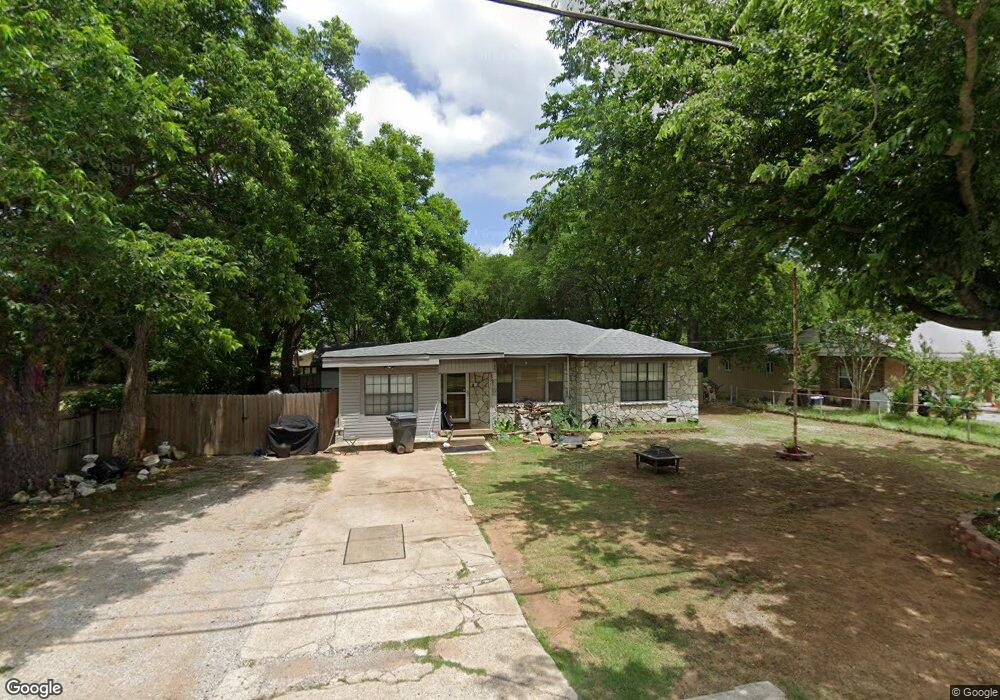 1531 3rd Ave NE, Ardmore, OK 73401 - photo 1