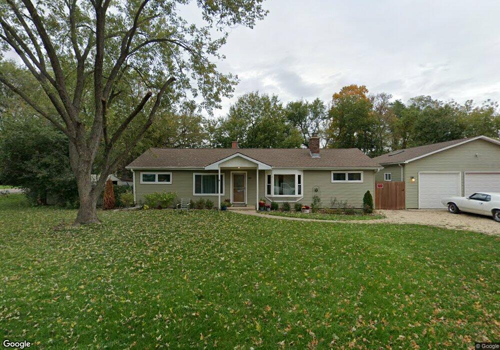 901 Craig St, Algonquin, IL 60102 - photo 1