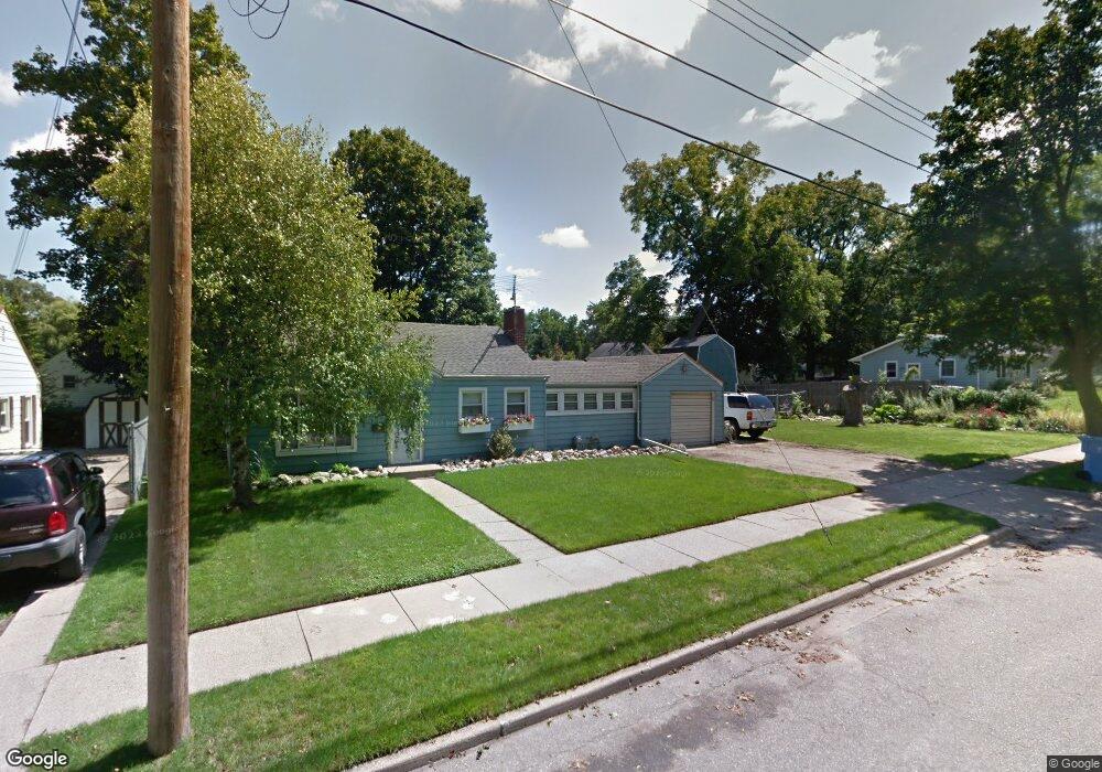 1524 Roselawn Ave, Lansing, MI 48915 - photo 1
