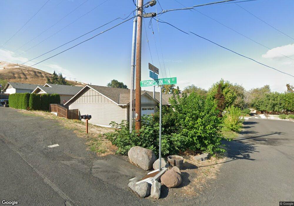 2326 E 15th St, the Dalles, OR 97058 - photo 1