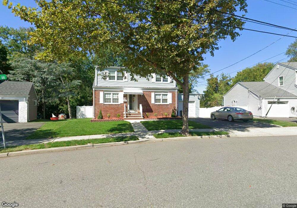 96 North Dr, Rochelle Park, NJ 07662 - photo 1