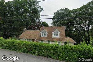 16 Ross Dr, Yorktown Heights, NY 10598