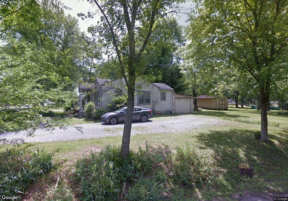 125 Pickle St, Shelbyville, TN 37160 - photo 1