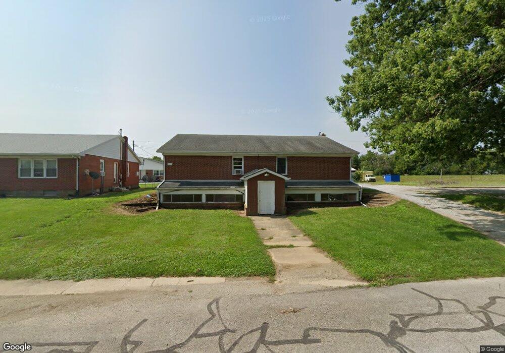 404 W 1st St, Fowler, IN 47944 - photo 1