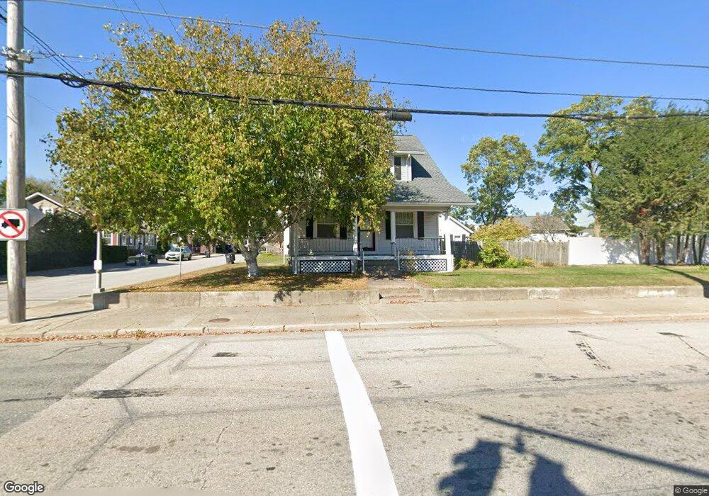 936 Central Ave, Pawtucket, RI 02861 - photo 1