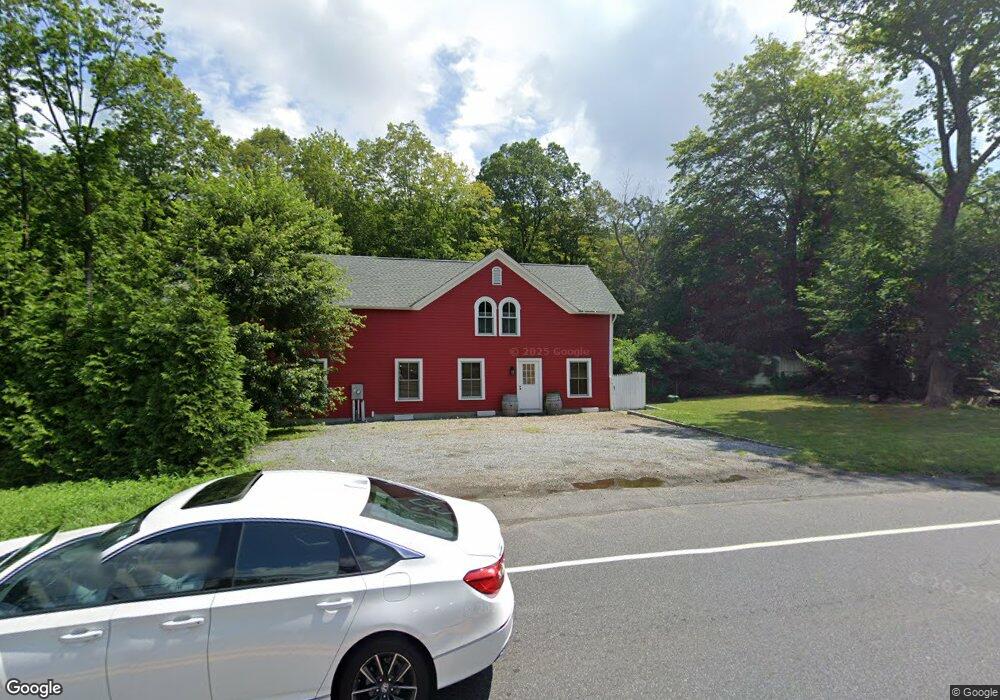 532 Danbury Rd, Wilton, CT 06897 - photo 1