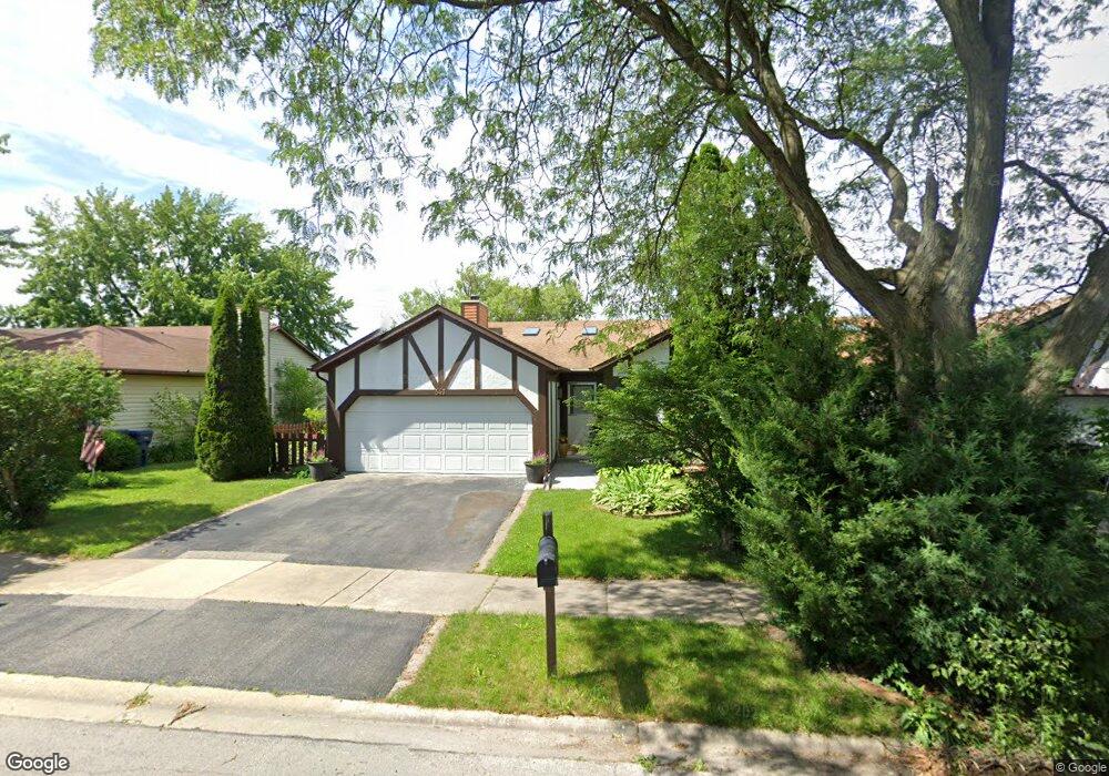 543 Fessler Ave, Naperville, IL 60565 - photo 1