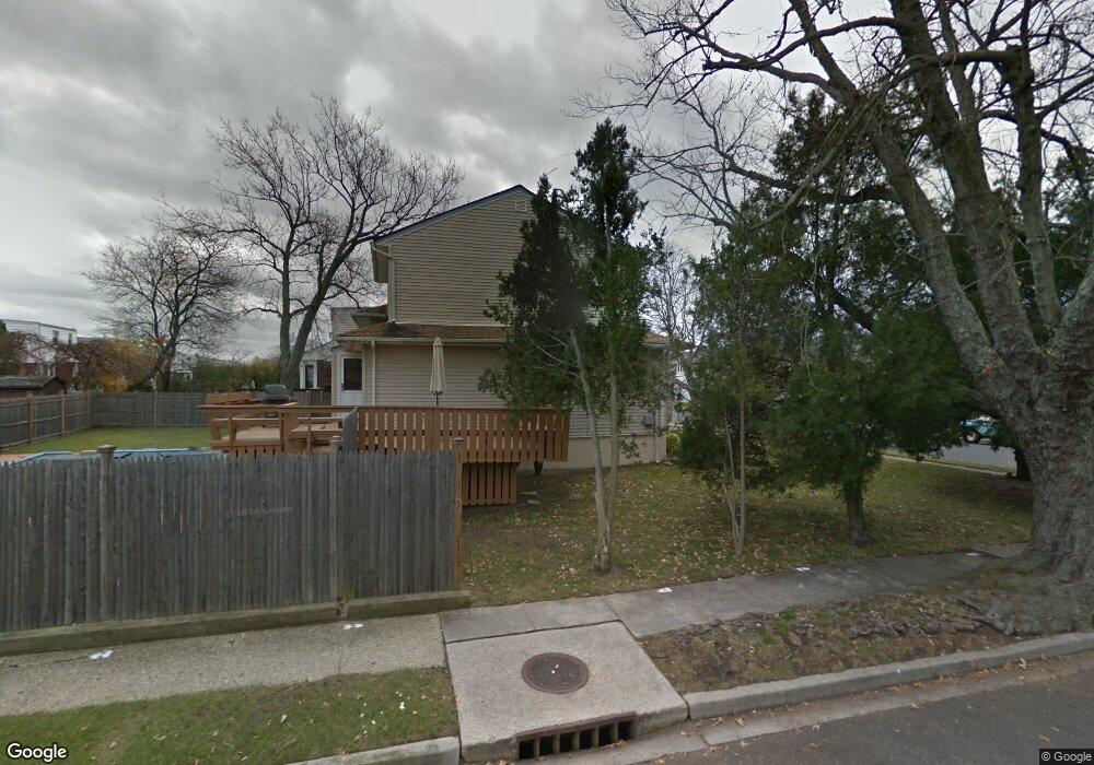 3375 Fairway Rd, Oceanside, NY 11572 - photo 1