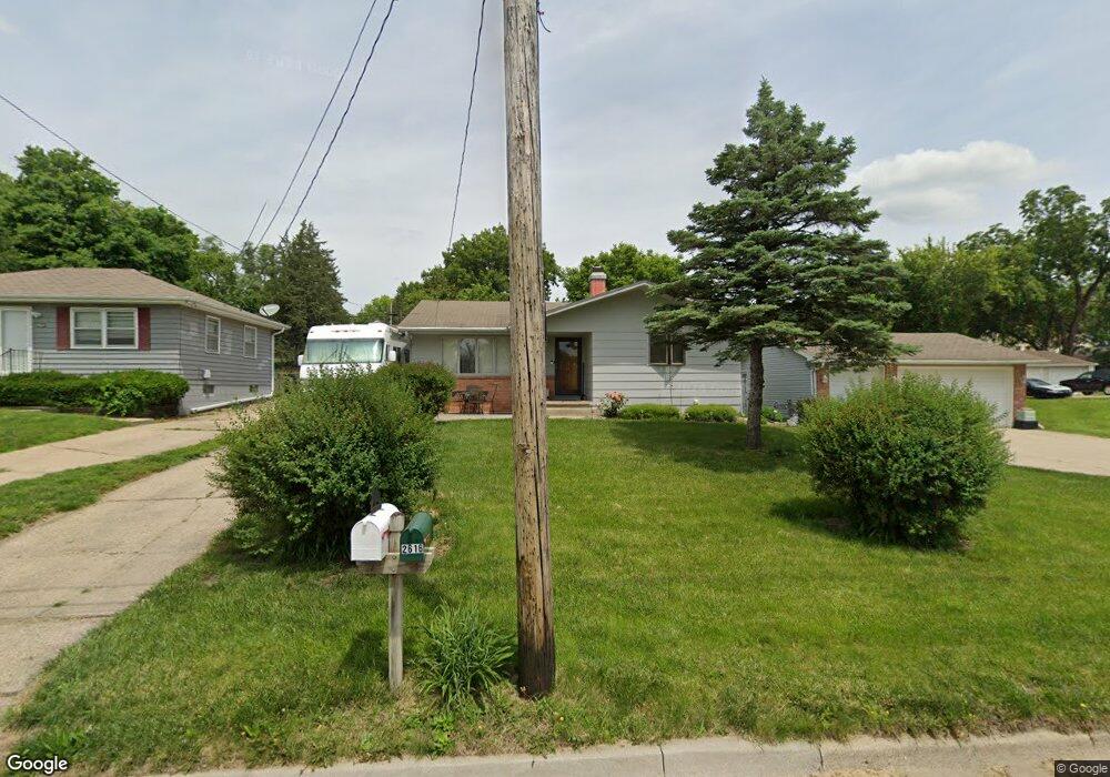2616 E Sheridan Ave, Des Moines, IA 50317 - photo 1