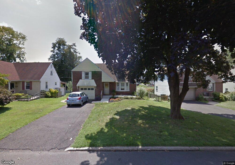 2554 Fernwood Ave, Abington, PA 19001 - photo 1