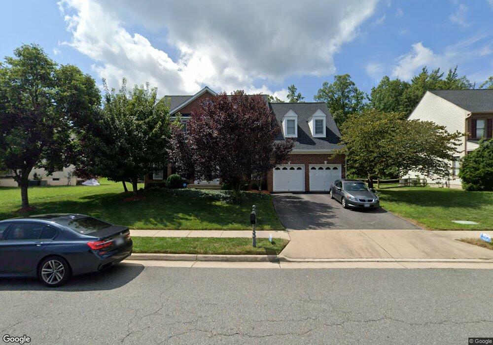 3669 Stonewall Manor Dr, Triangle, VA 22172 - photo 1