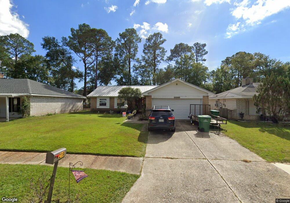 219 S Queens Other, Slidell, LA 70458 - photo 1