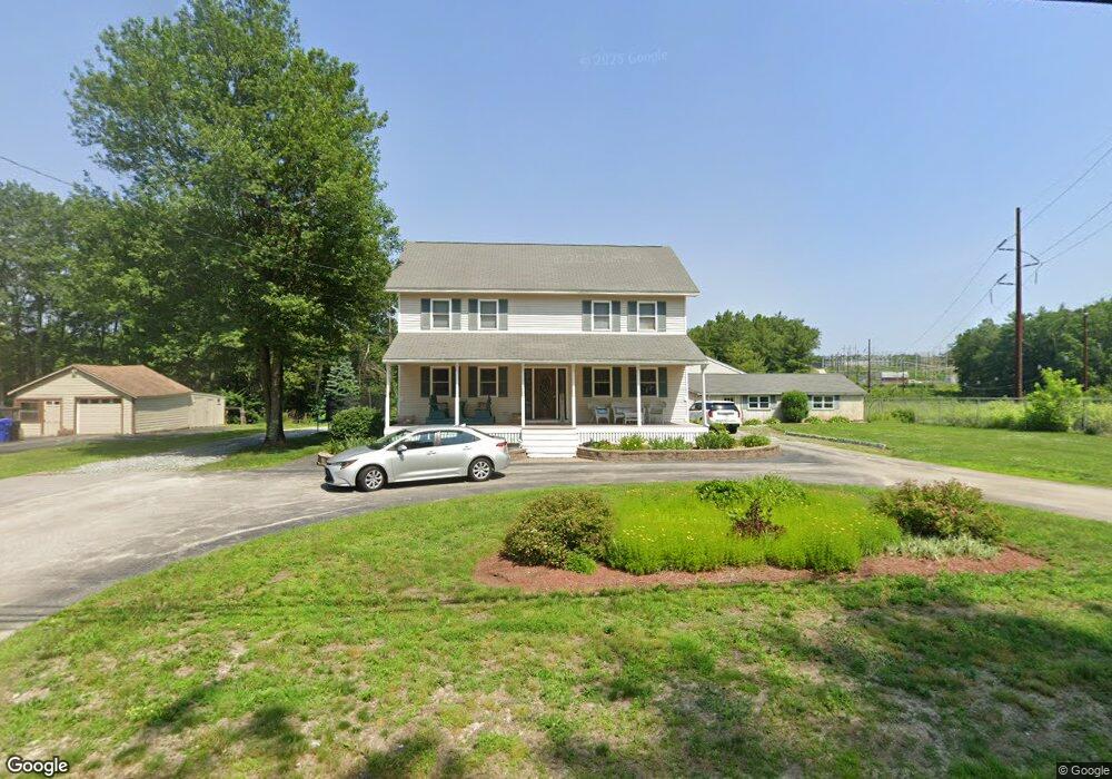 78 Highland St, Hudson, NH 03051 - photo 1