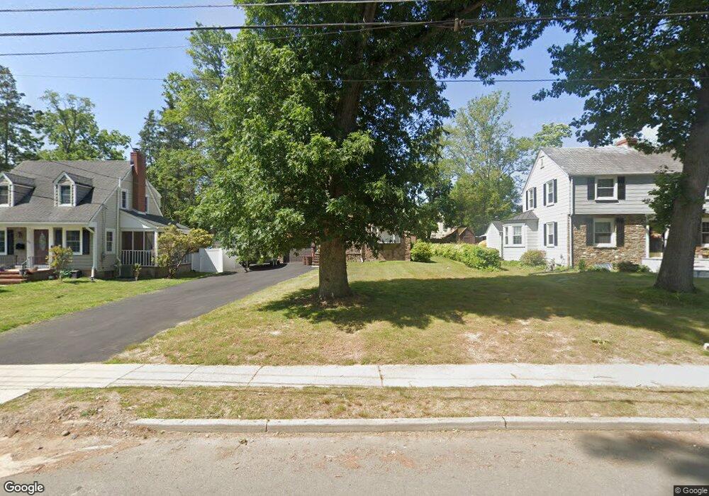 210 Pingree Ave, Ewing, NJ 08618 - photo 1