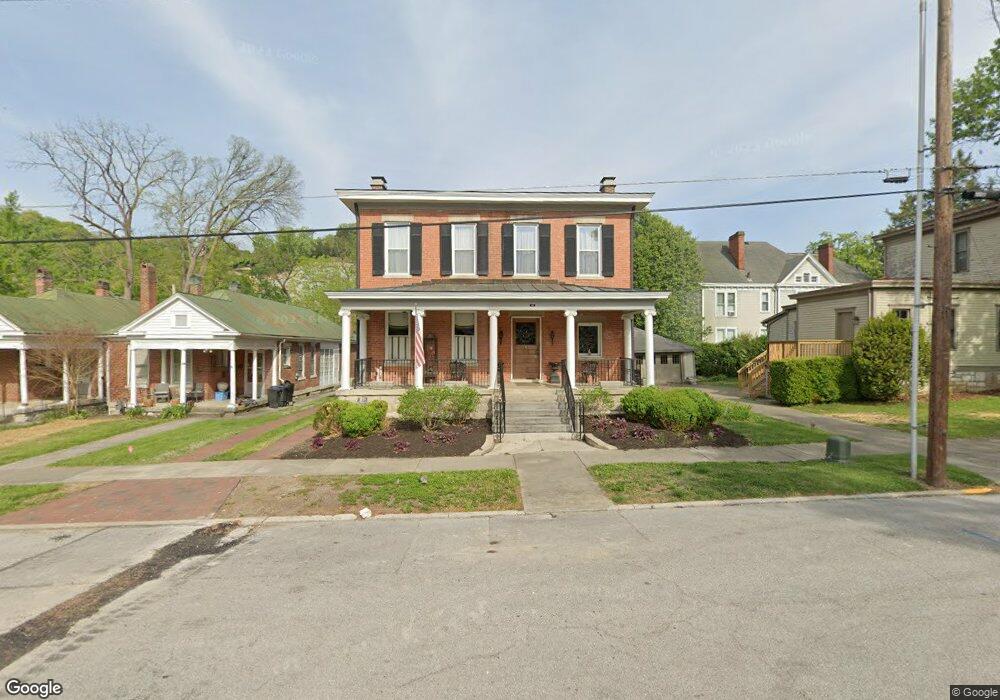 112 Wilkinson St, Frankfort, KY 40601 - photo 1