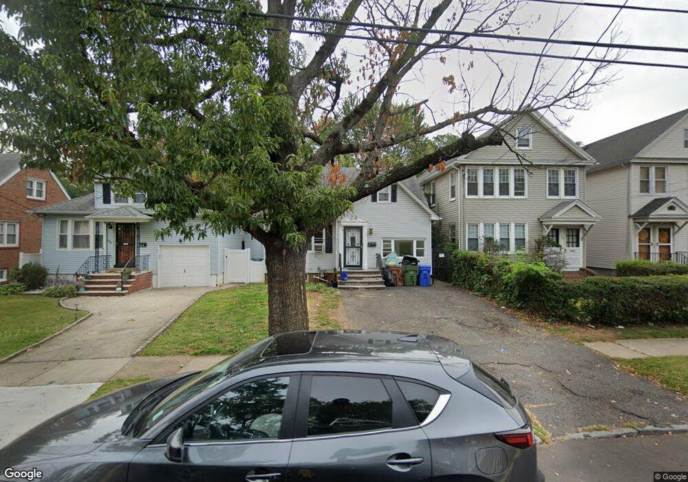 320 E Elm St, Linden, NJ 07036 - photo 1