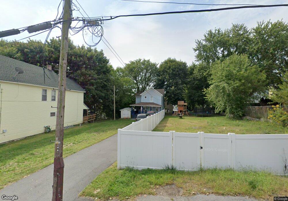 221 Putnam St unit R, Scranton, PA 18508 - photo 1