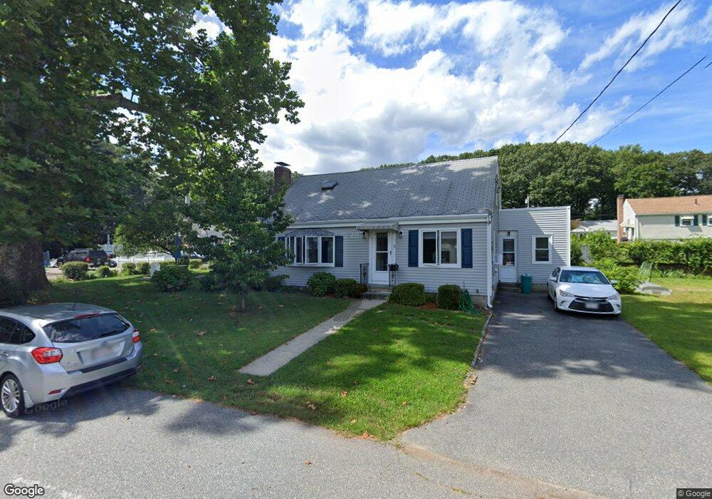 5 Laurence Rd, Woburn, MA 01801 - photo 1