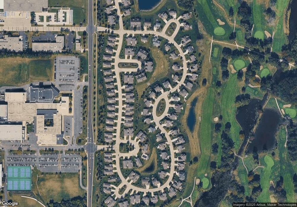 W177N11527 Blackstone Cir, Germantown, WI 53022 - photo 1