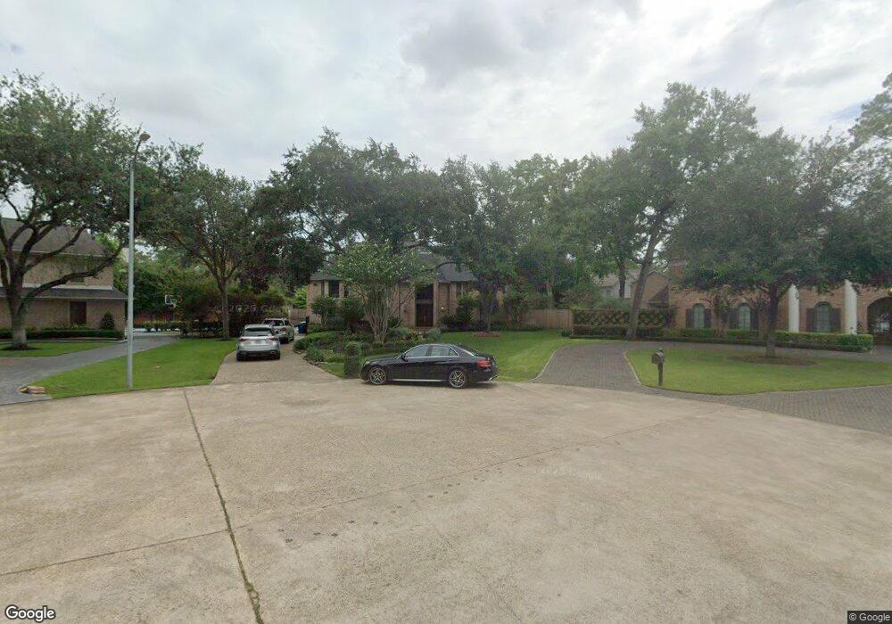 11706 Country Way, Houston, TX 77024 - photo 1