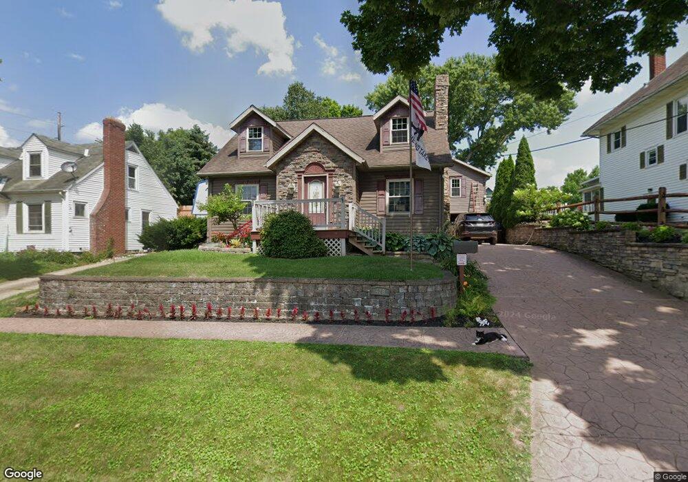 428 N Wood St, Loudonville, OH 44842 - photo 1