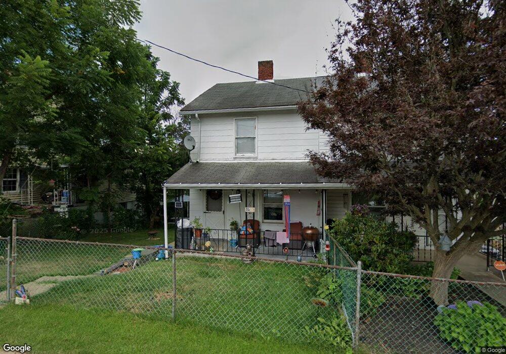 16 Sycamore St, Muse, PA 15350 - photo 1