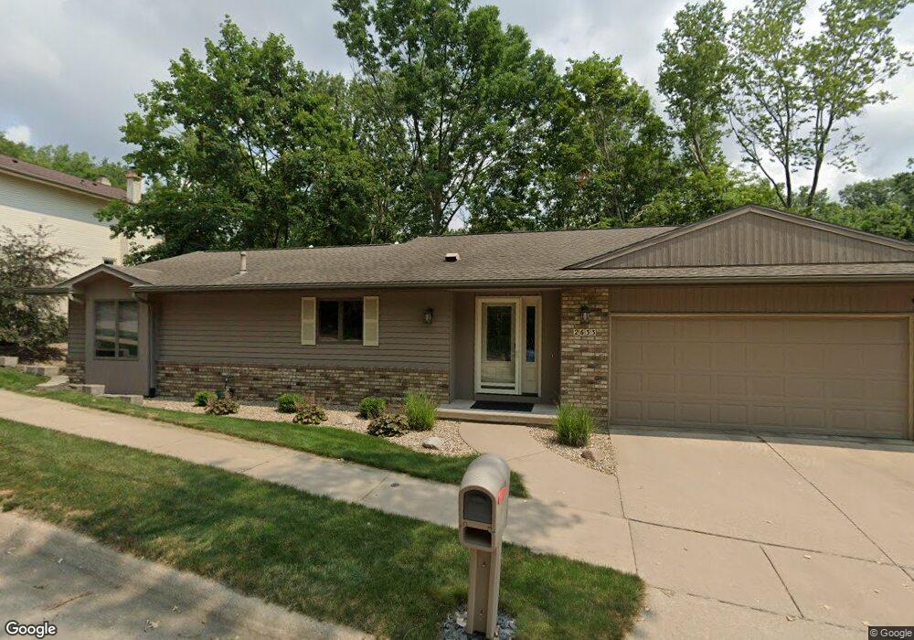 2633 Rainier Ct NE, Cedar Rapids, IA 52402 - photo 1
