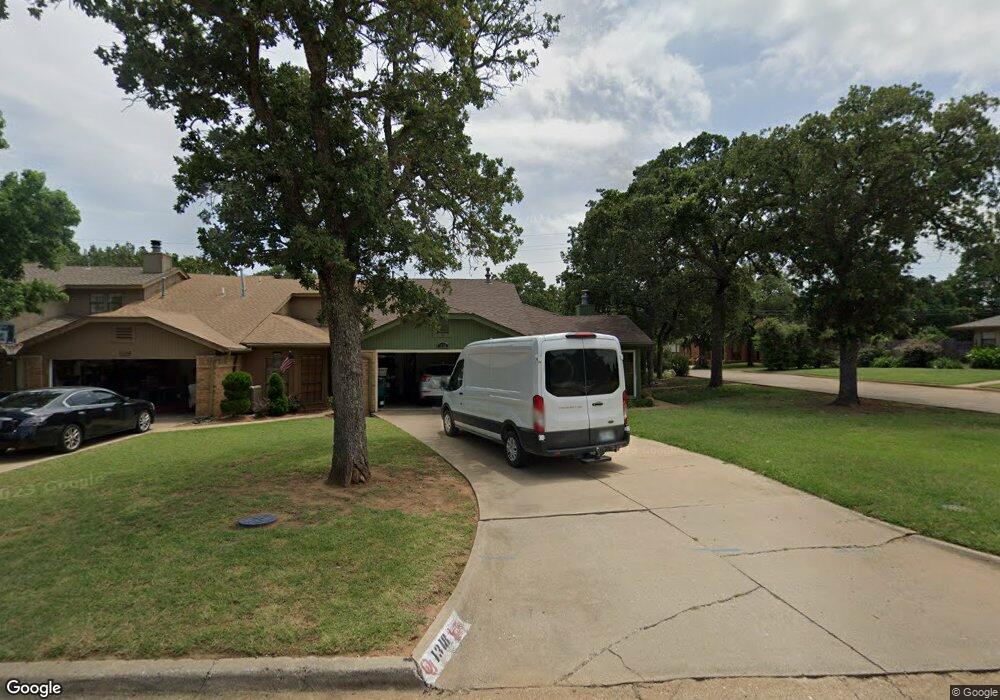 1318 Twisted Oaks Dr, Duncan, OK 73533 - photo 1