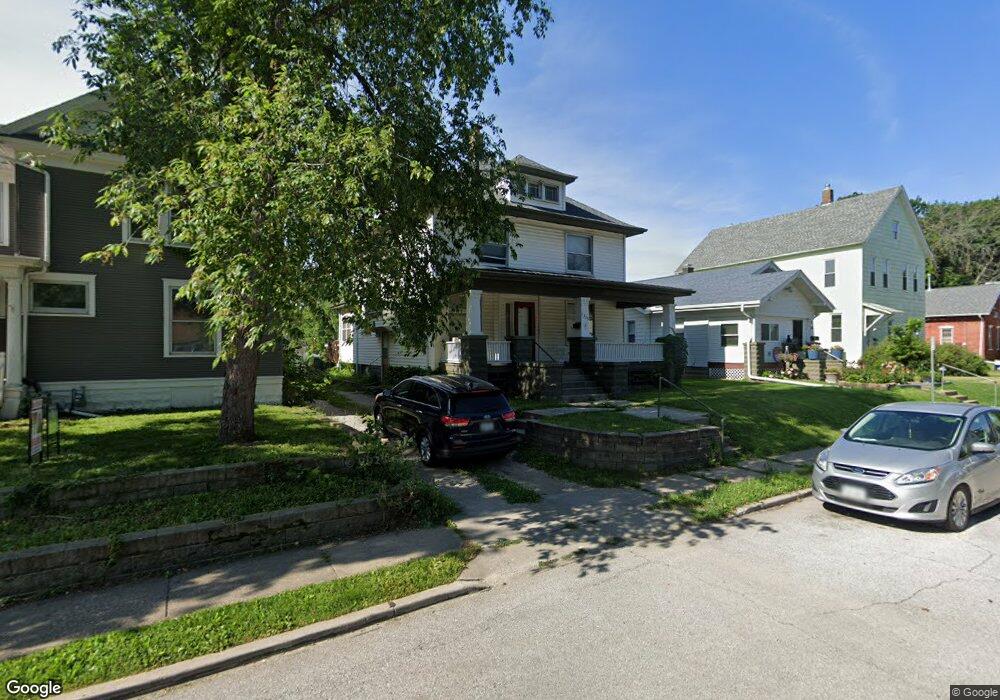 1325 W 13th St, Davenport, IA 52804 - photo 1