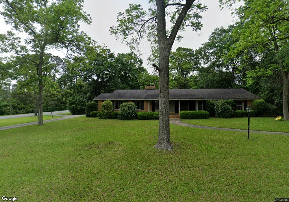 320 5th Ave SW, Moultrie, GA 31768 - photo 1