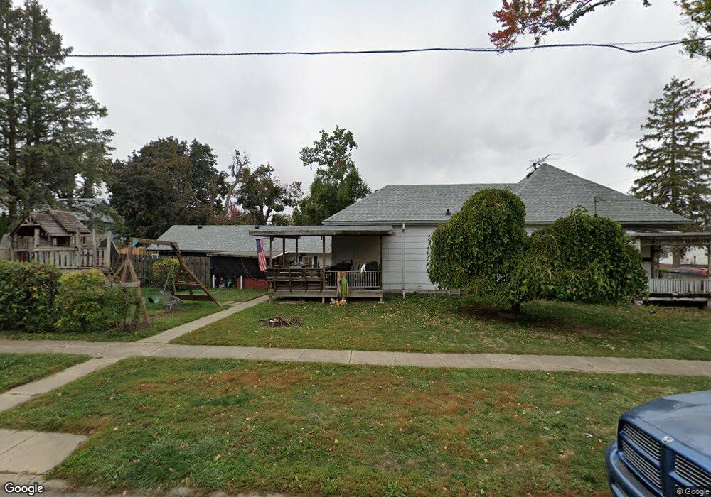 703 S 5th Ave W, Newton, IA 50208 - photo 1